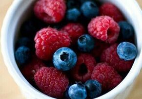 berries for strength
